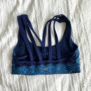 lululemon sports bra